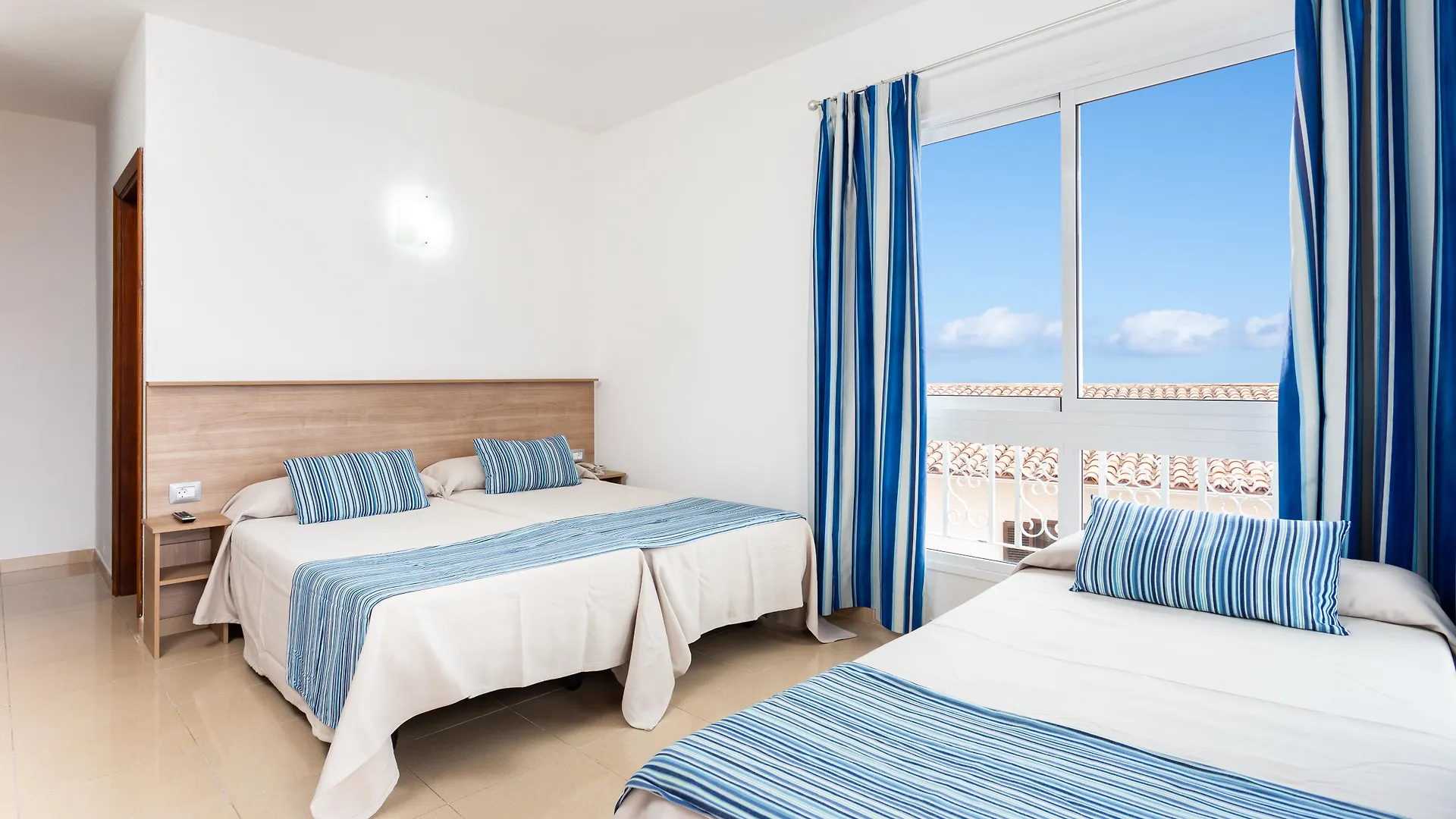 **  Globales Acuario Hotel Puerto de la Cruz  Spain